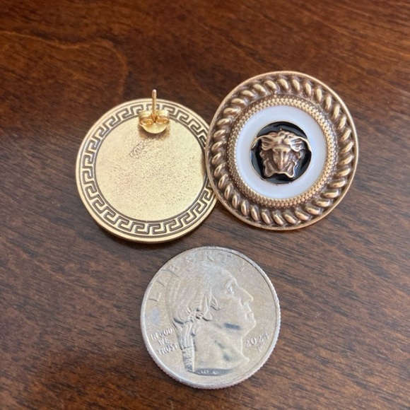Vintage Versace Earrings 925 Sterling Silver 14K Yellow Gold Plated. - Picture 7 of 7